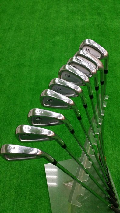 【二手編號10001】FORGED KZG 經典鐵桿組 #桿身：NSPRO 950 R #(3~P+S) 共9支